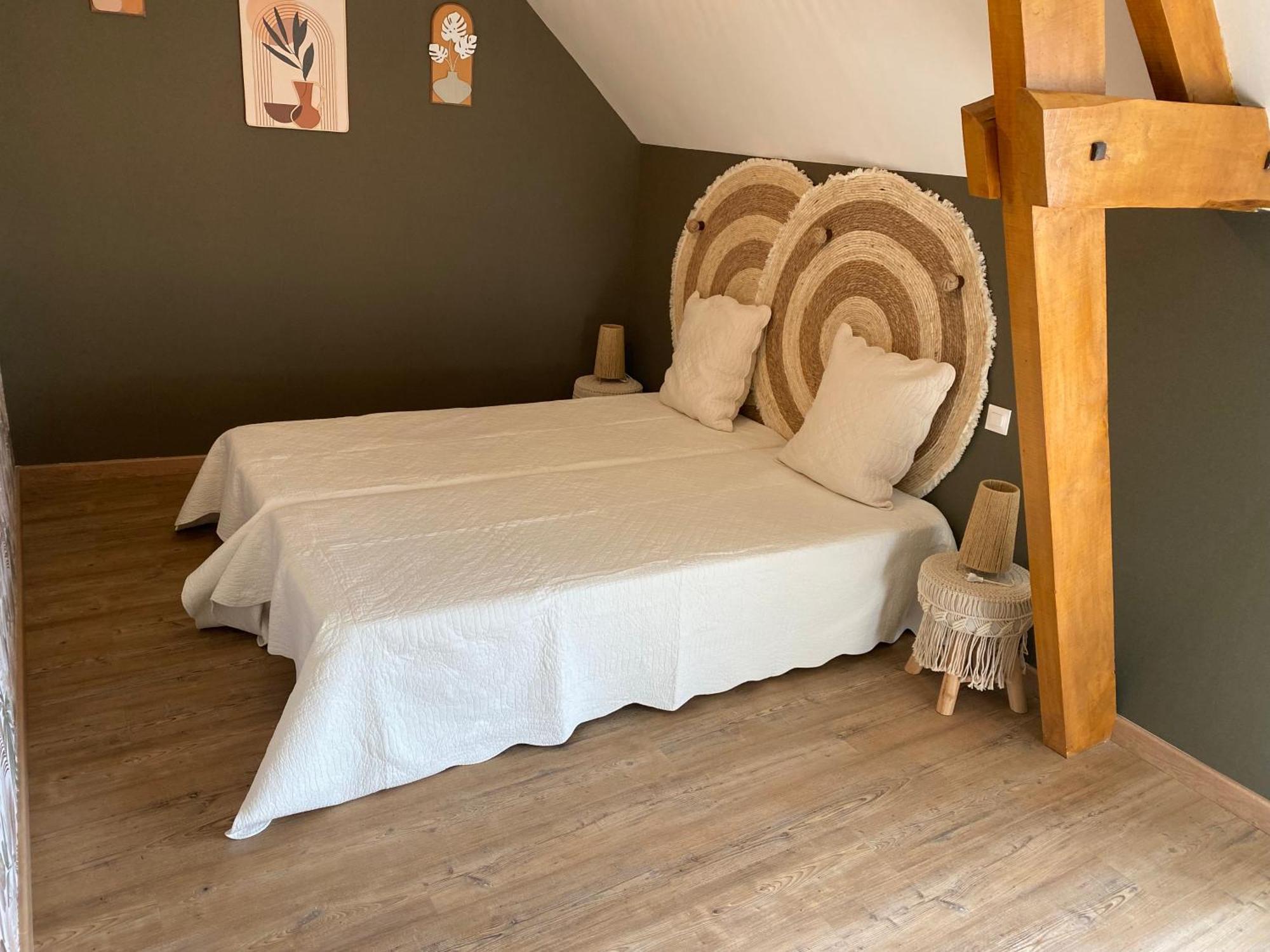 Le Petitepinay Bed & Breakfast Moitron-sur-Sarthe Exterior photo